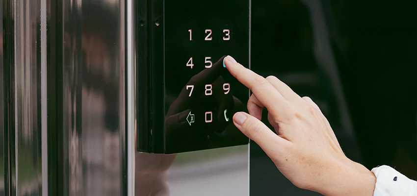 Keyless Door Entry System in Rossmoor, CA